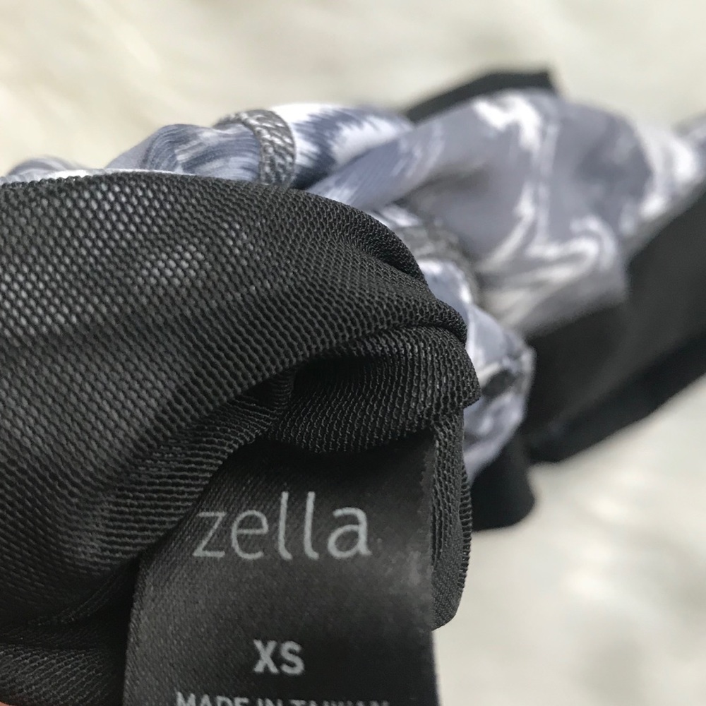 🍑Zella Printed Leggings - Picture 3 of 4